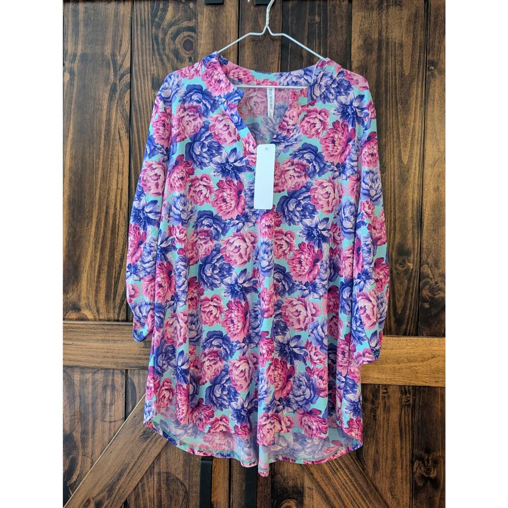 NWT Dear Scarlett Lizzy Top womens sz XL Wrinkle Free Blue Pink Purple Floral